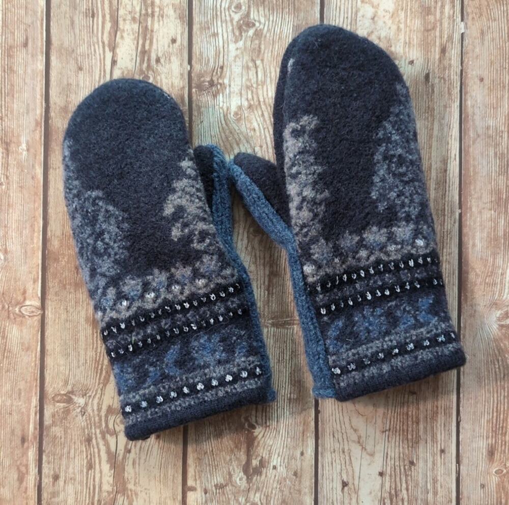 Cozy Handcrafted Winter Mittens - Blue Warm Woolen - Gloves